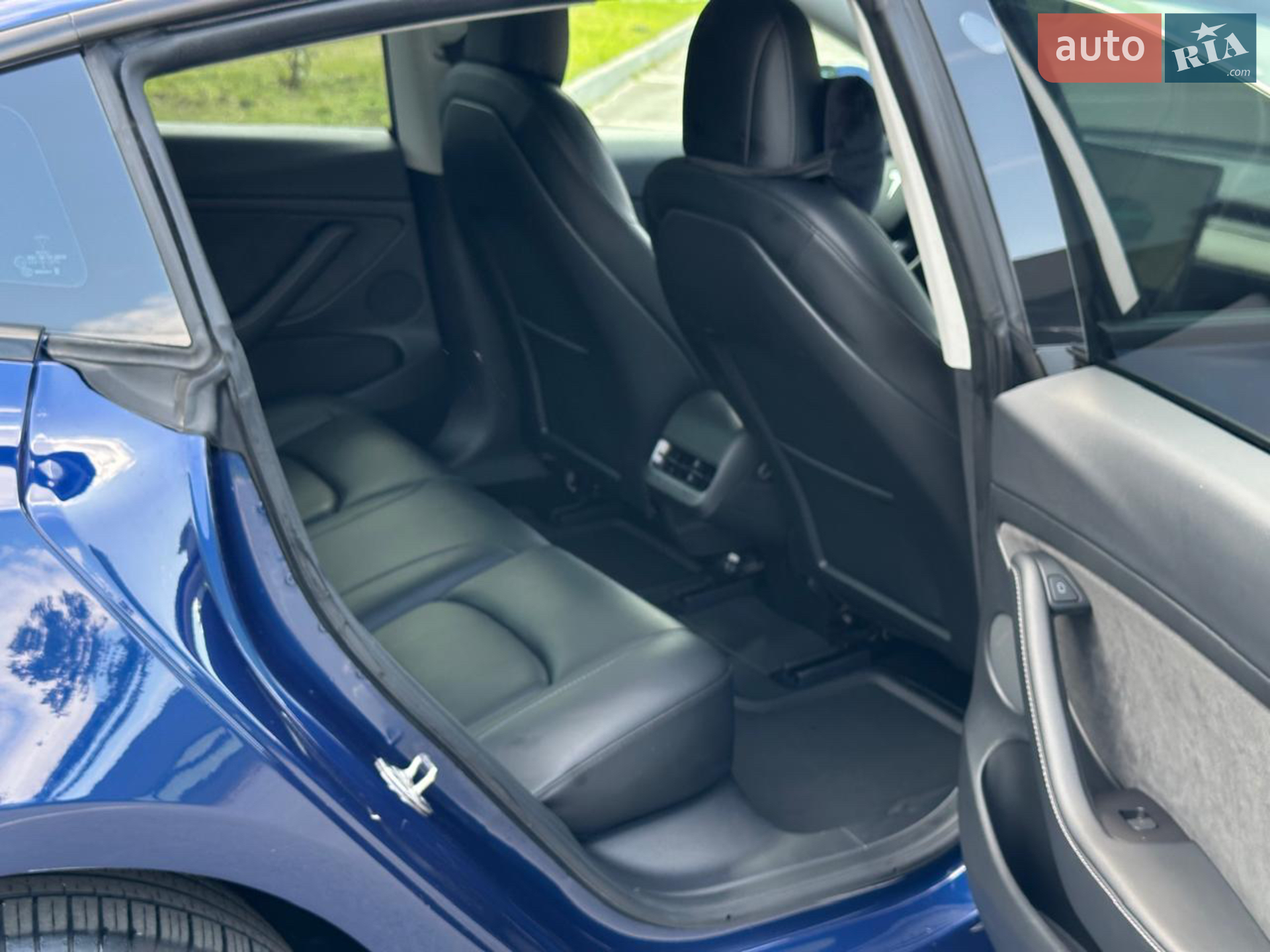 2022 Tesla Model 3 - мініатюра 13