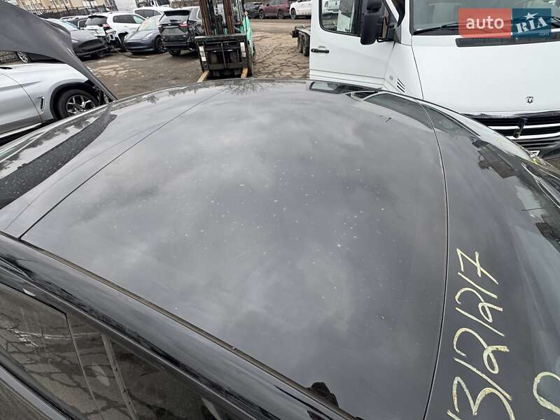 Седан Tesla Model 3 2025 в Сарнах