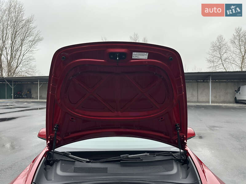 Седан Tesla Model 3 2024 в Дніпрі