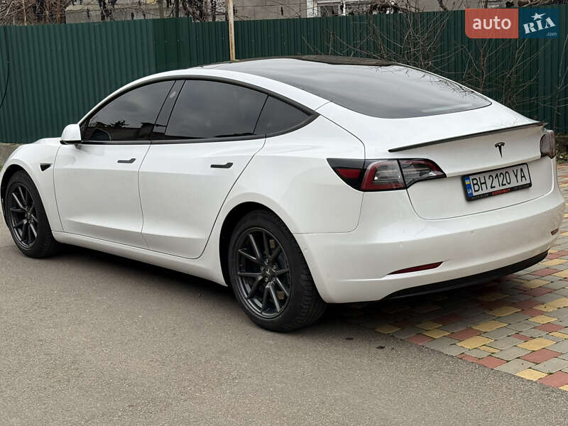 Седан Tesla Model 3 2020 в Одесі фото 2 Седан Tesla Model 3 2020 в Одесі