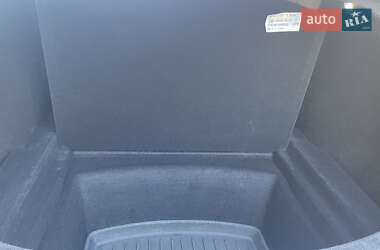 Седан Tesla Model 3 2024 в Острозі фото 17 Седан Tesla Model 3 2024 в Острозі