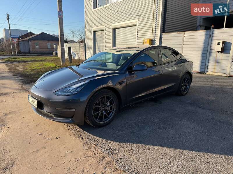 Седан Tesla Model 3 2020 в Харькове