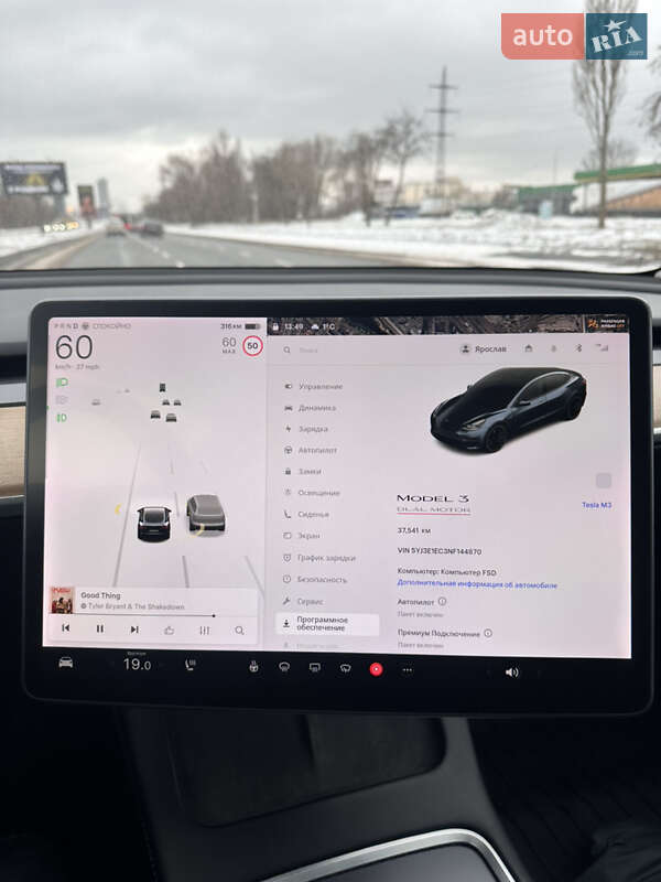 Седан Tesla Model 3 2021 в Вышгороде