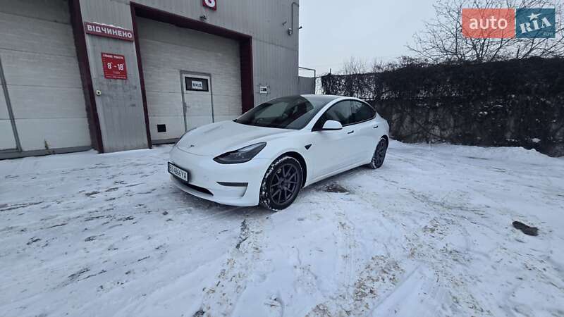 Седан Tesla Model 3 2021 в Полтаве фото 2 Седан Tesla Model 3 2021 в Полтаве