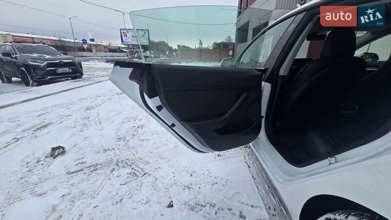 Седан Tesla Model 3 2021 в Полтаве фото 14 Седан Tesla Model 3 2021 в Полтаве