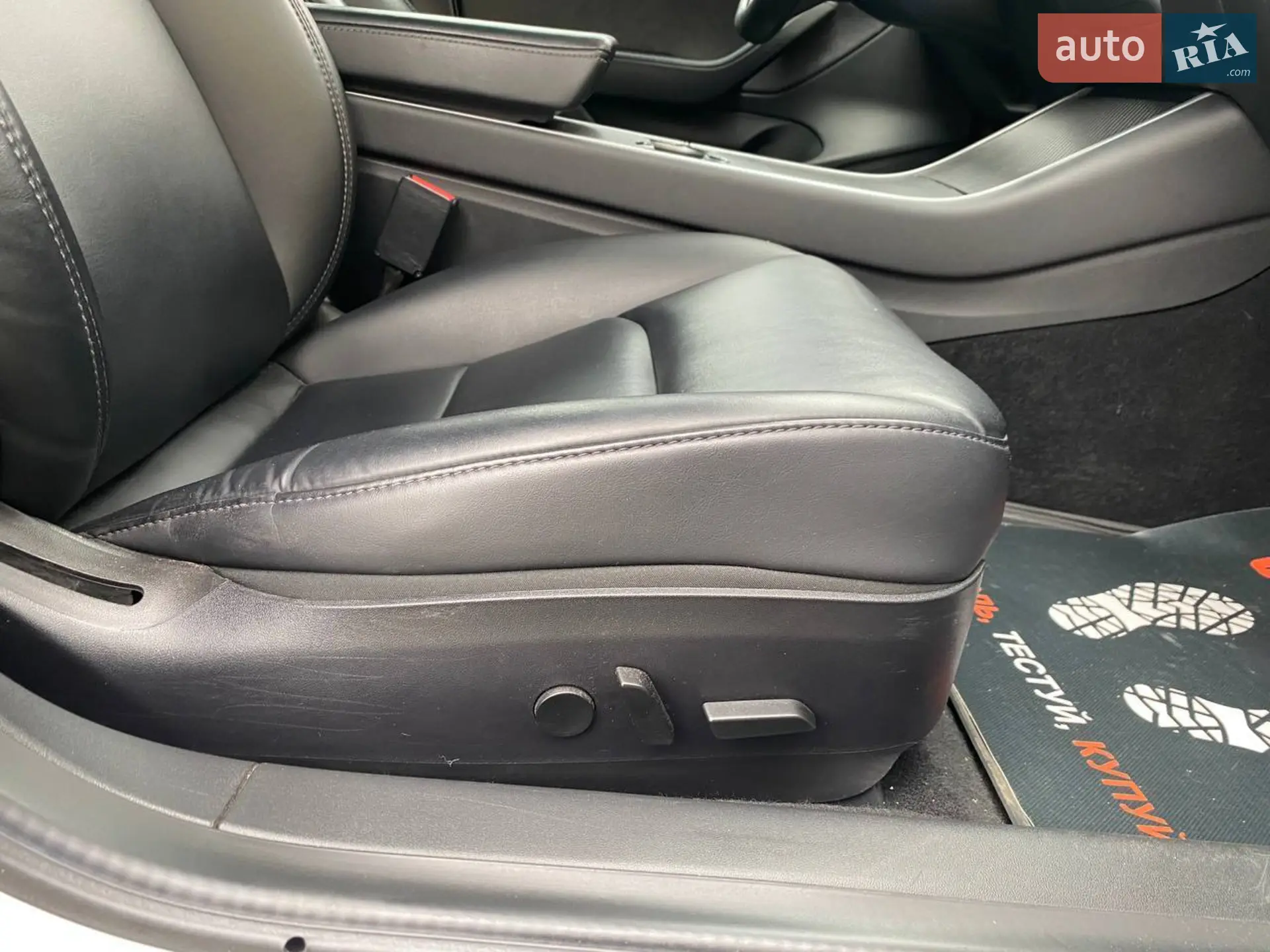 2020 Tesla Model 3 - мініатюра 27
