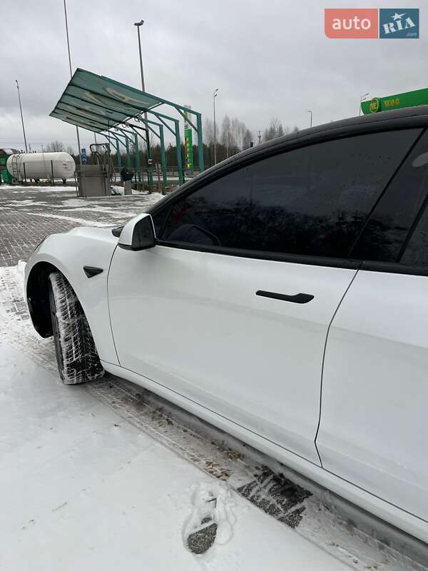 Седан Tesla Model 3 2019 в Житомире