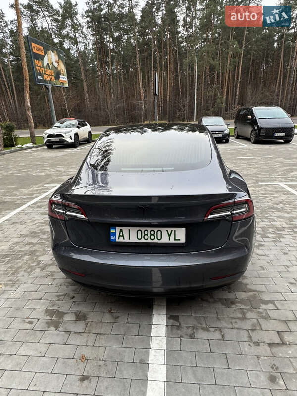 Седан Tesla Model 3 2019 в Києві