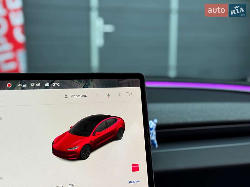 Седан Tesla Model 3 2024 в Киеве