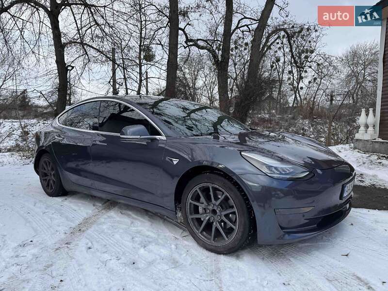 Tesla Model 3 2020 Tesla Model 3 2020