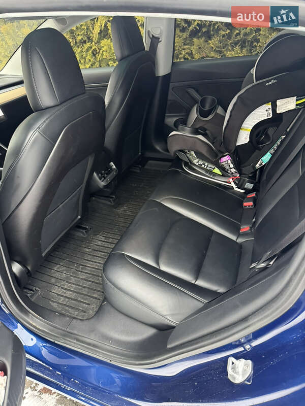 Седан Tesla Model 3 2019 в Львові фото 11 Седан Tesla Model 3 2019 в Львові