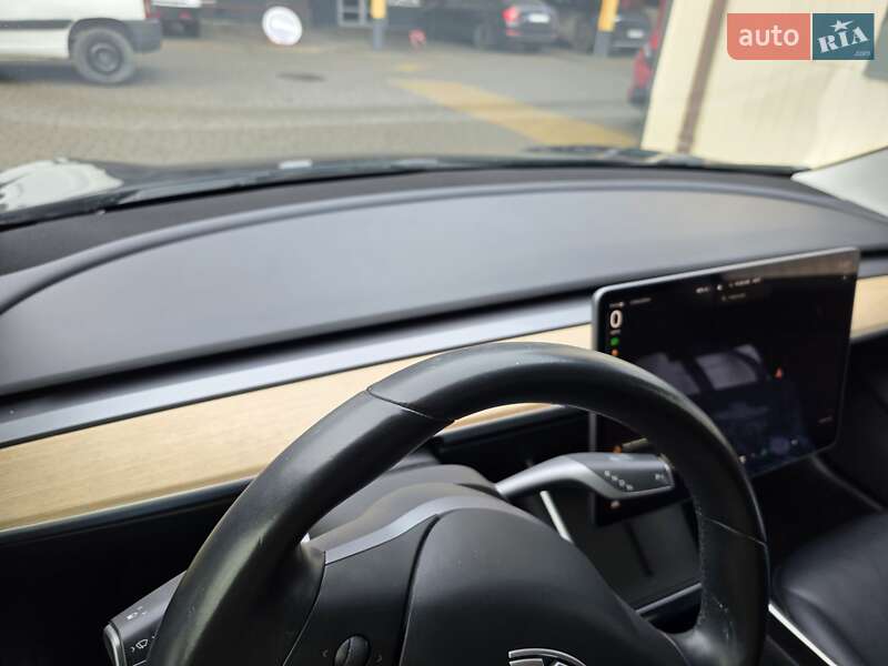 Седан Tesla Model 3 2018 в Львове фото 10 Седан Tesla Model 3 2018 в Львове
