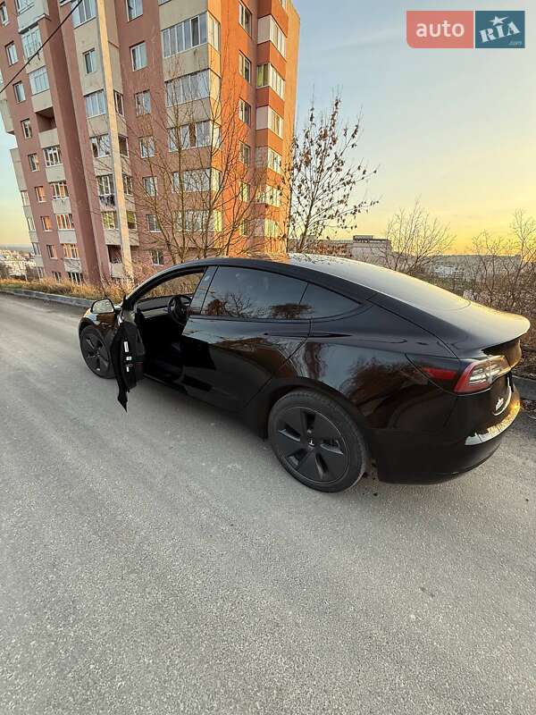 Седан Tesla Model 3 2022 в Львове фото 10 Седан Tesla Model 3 2022 в Львове