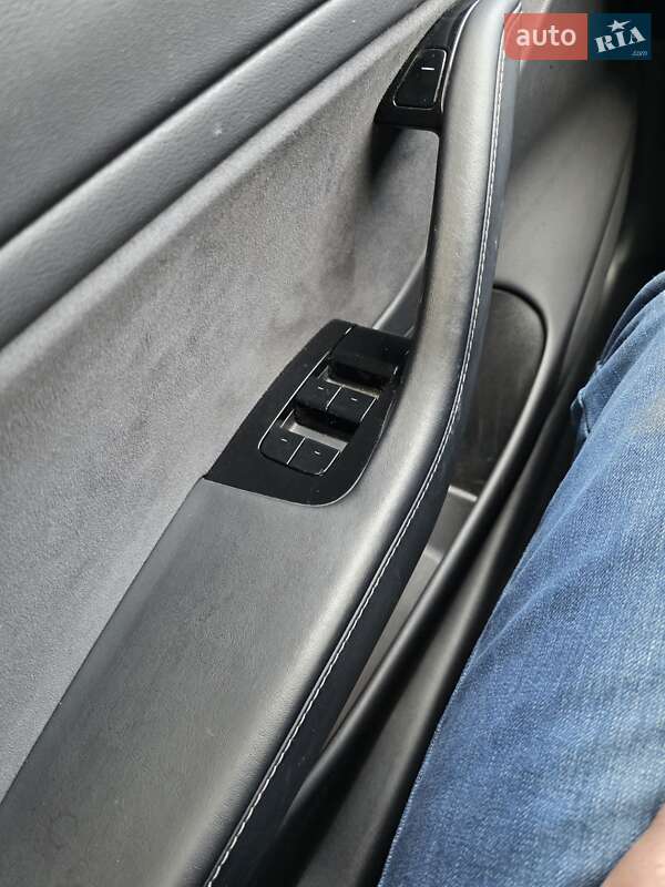 Седан Tesla Model 3 2018 в Львове фото 37 Седан Tesla Model 3 2018 в Львове