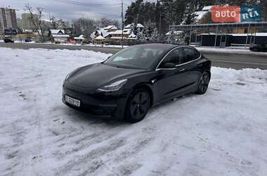 Седан Tesla Model 3 2018 в Киеве
