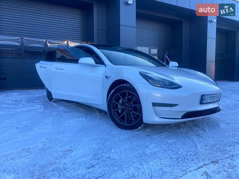 2019 Tesla Model 3, VIN 5YJ3E1EBXKF493544:plate — фото 1 (autoria)