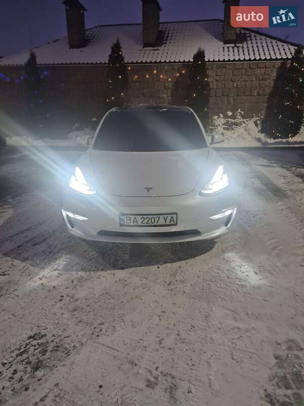 Седан Tesla Model 3 2019 в Кропивницком фото 3 Седан Tesla Model 3 2019 в Кропивницком