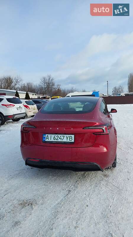 Седан Tesla Model 3 2024 в Барышевке