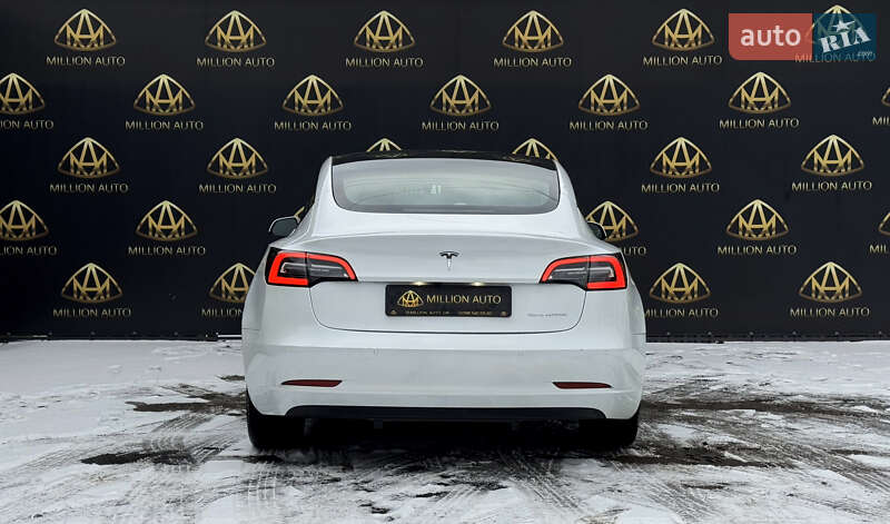 Седан Tesla Model 3 2022 в Києві фото 5 Седан Tesla Model 3 2022 в Києві