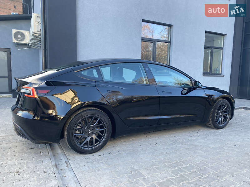 Седан Tesla Model 3 2024 в Нежине фото 16 Седан Tesla Model 3 2024 в Нежине