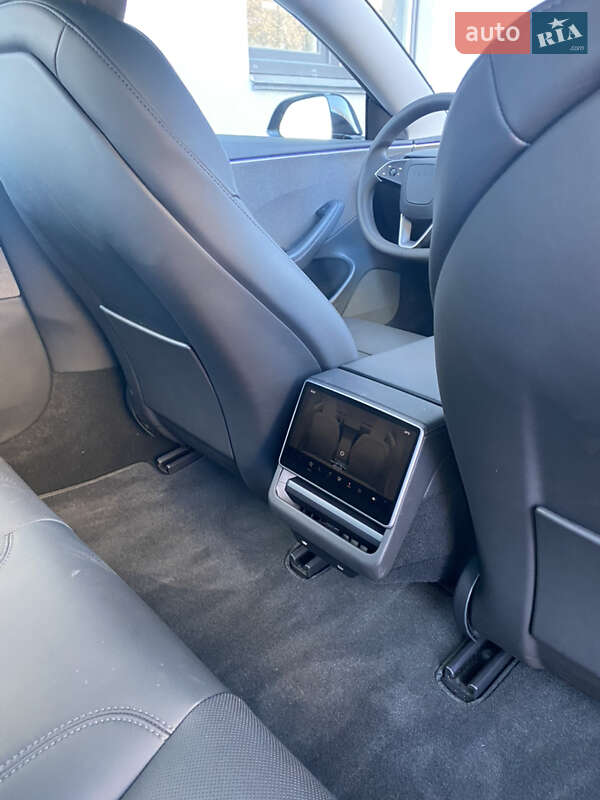 Седан Tesla Model 3 2024 в Нежине фото 34 Седан Tesla Model 3 2024 в Нежине