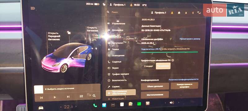 Седан Tesla Model 3 2020 в Черновцах