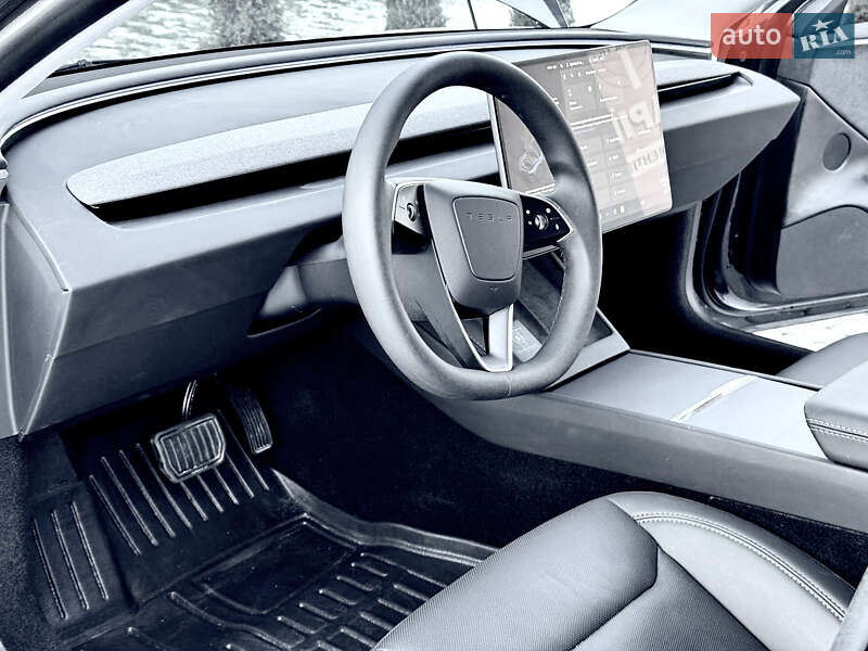 Седан Tesla Model 3 2024 в Стрые