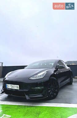 Седан Tesla Model 3 2018 в Ирпене