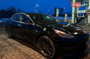 Седан Tesla Model 3 2018 в Києві фото 12 Седан Tesla Model 3 2018 в Києві