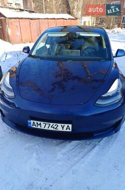 Седан Tesla Model 3 2019 в Житомире