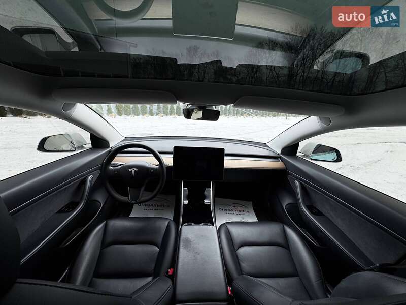Седан Tesla Model 3 2020 в Луцьку фото 16 Седан Tesla Model 3 2020 в Луцьку