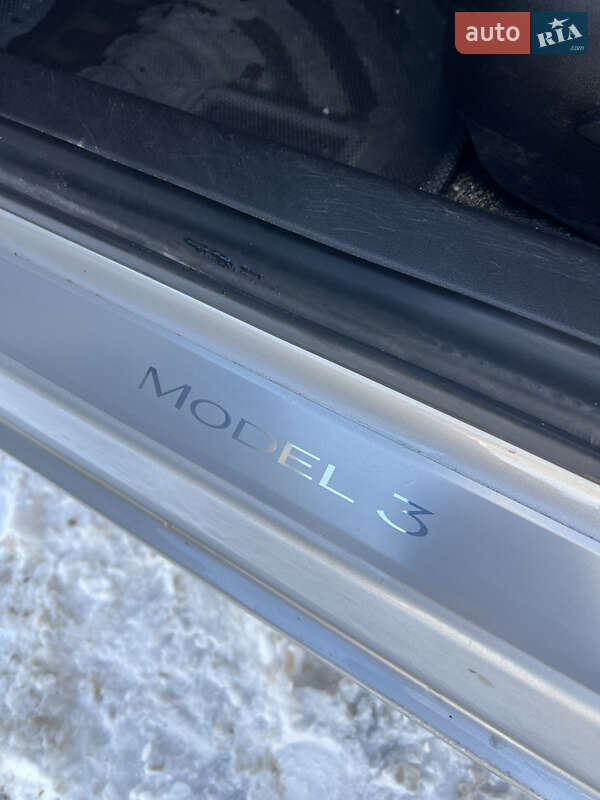 Седан Tesla Model 3 2018 в Рівному фото 7 Седан Tesla Model 3 2018 в Рівному