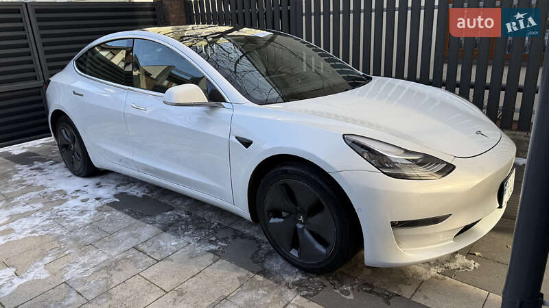 Седан Tesla Model 3 2020 в Івано-Франківську фото 2 Седан Tesla Model 3 2020 в Івано-Франківську