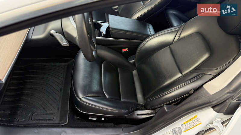 Седан Tesla Model 3 2020 в Івано-Франківську фото 5 Седан Tesla Model 3 2020 в Івано-Франківську
