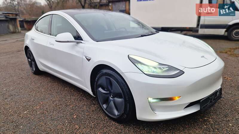 Седан Tesla Model 3 2020 в Києві фото 2 Седан Tesla Model 3 2020 в Києві