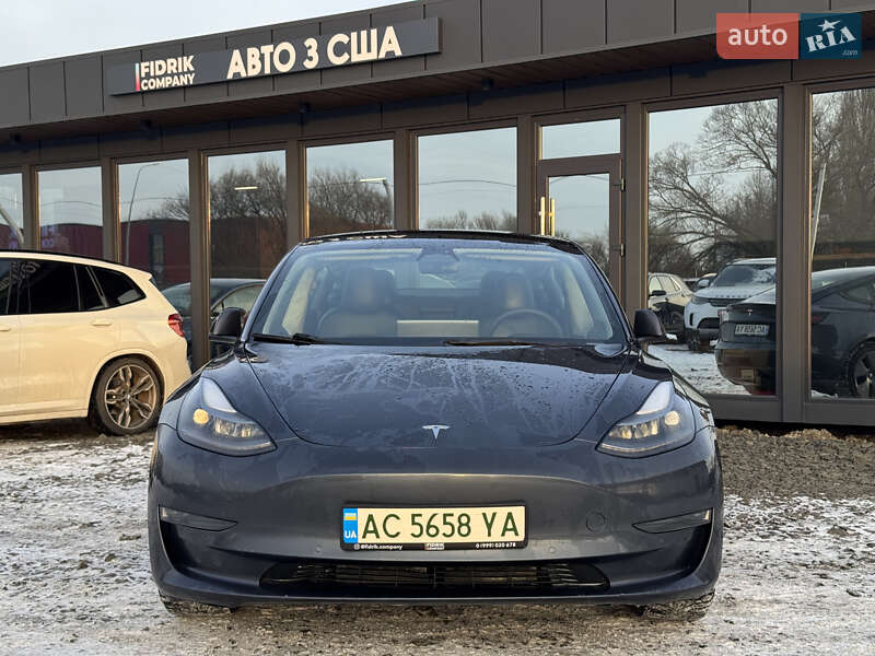 Седан Tesla Model 3 2022 в Луцке фото 2 Седан Tesla Model 3 2022 в Луцке