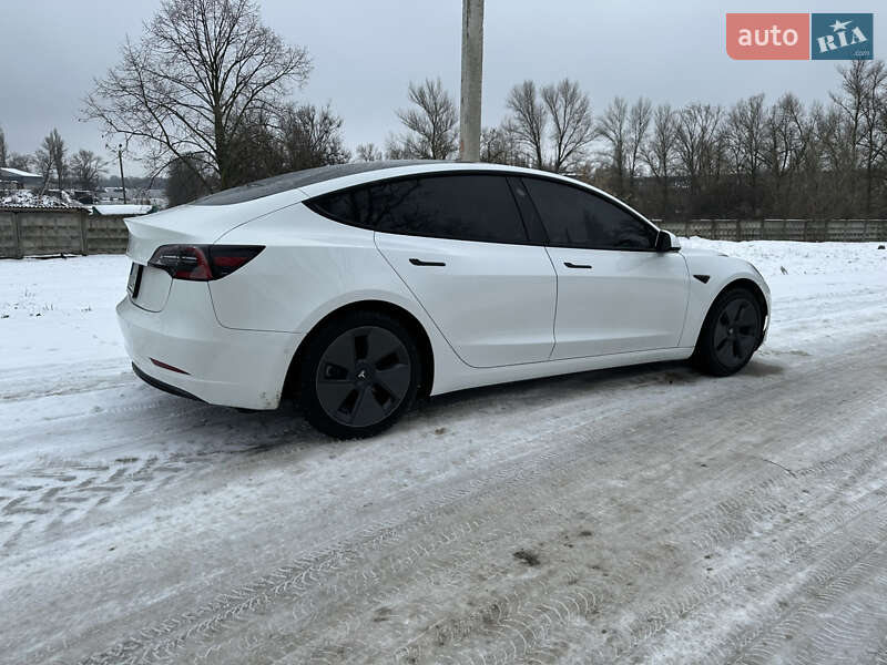 Седан Tesla Model 3 2021 в Кременчуге