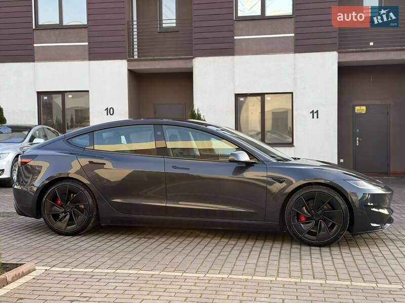 Седан Tesla Model 3 2024 в Одесі фото 5 Седан Tesla Model 3 2024 в Одесі