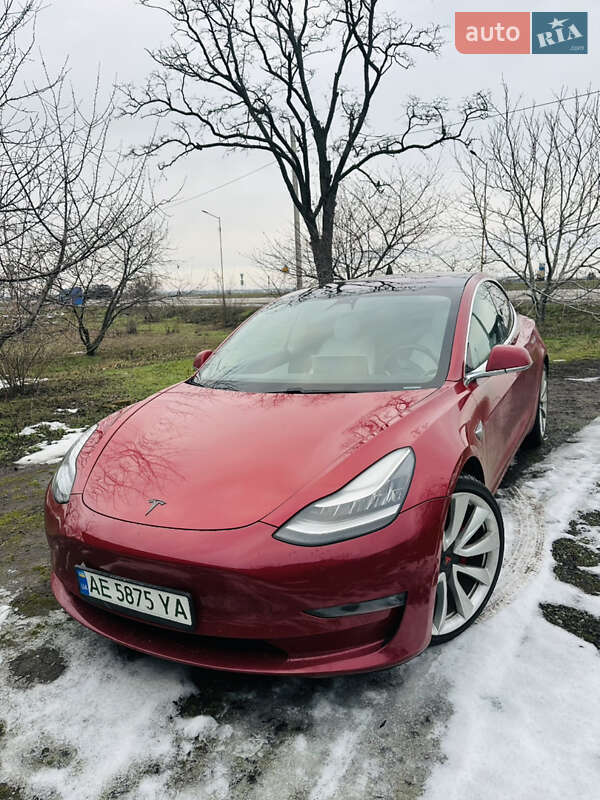 2018 Tesla Model 3, VIN 5YJ3E1EB0JF085844:plate — фото 1 (autoria)