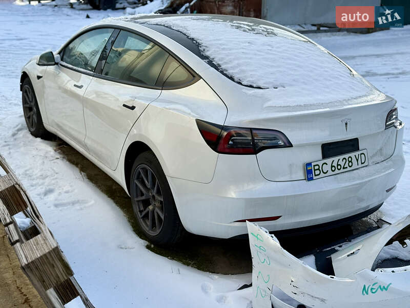 Седан Tesla Model 3 2023 в Львові фото 6 Седан Tesla Model 3 2023 в Львові
