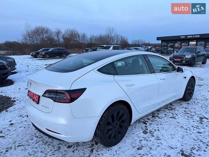 Седан Tesla Model 3 2019 в Луцьку
