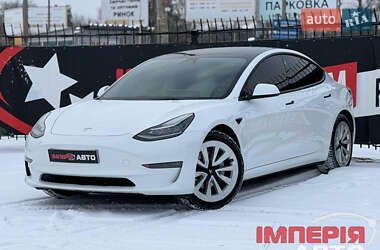 Седан Tesla Model 3 2022 в Киеве