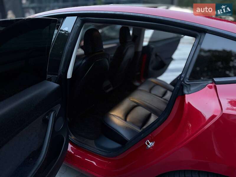 Седан Tesla Model 3 2021 в Івано-Франківську фото 59 Седан Tesla Model 3 2021 в Івано-Франківську