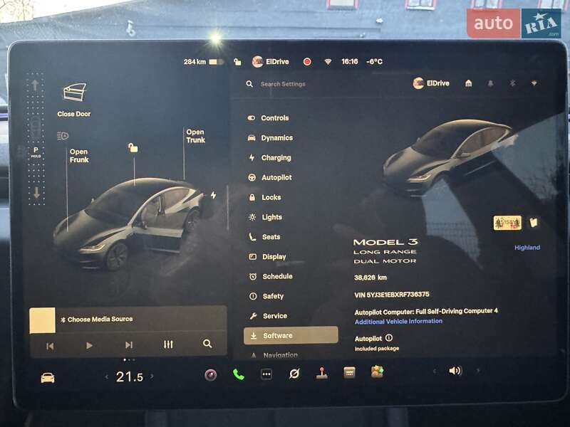 Седан Tesla Model 3 2024 в Киеве
