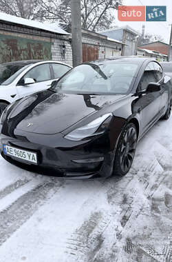 Седан Tesla Model 3 2021 в Новомосковске
