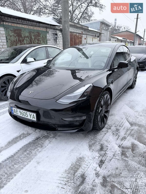 Седан Tesla Model 3 2021 в Новомосковске фото Седан Tesla Model 3 2021 в Новомосковске