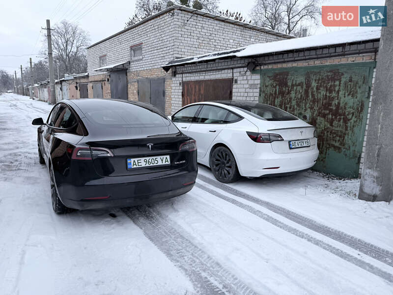 Седан Tesla Model 3 2021 в Новомосковске фото 8 Седан Tesla Model 3 2021 в Новомосковске