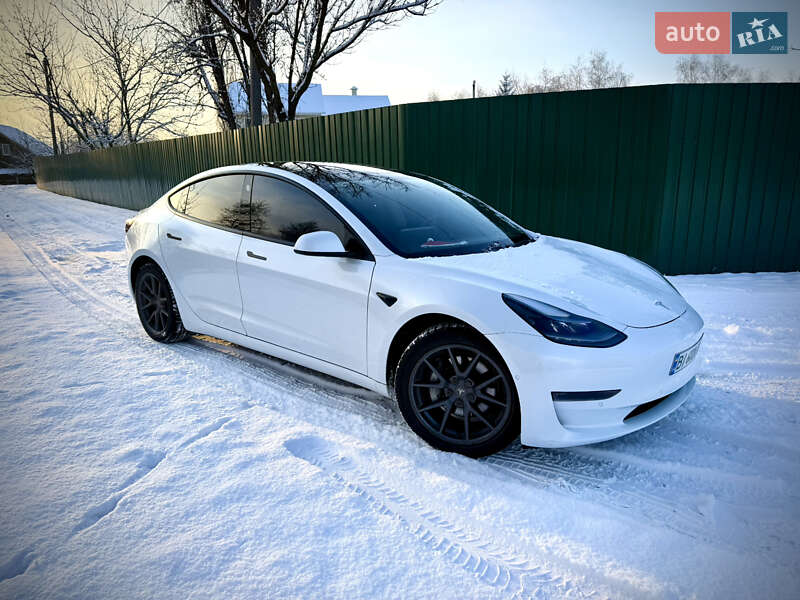 Седан Tesla Model 3 2021 в Полтаве