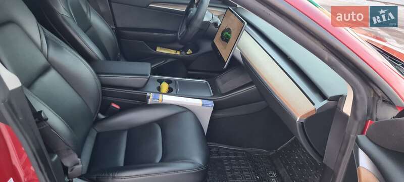 Седан Tesla Model 3 2022 в Черкассах фото 25 Седан Tesla Model 3 2022 в Черкассах