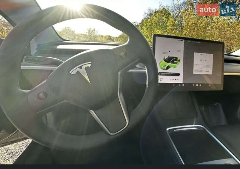 Седан Tesla Model 3 2022 в Тернополе